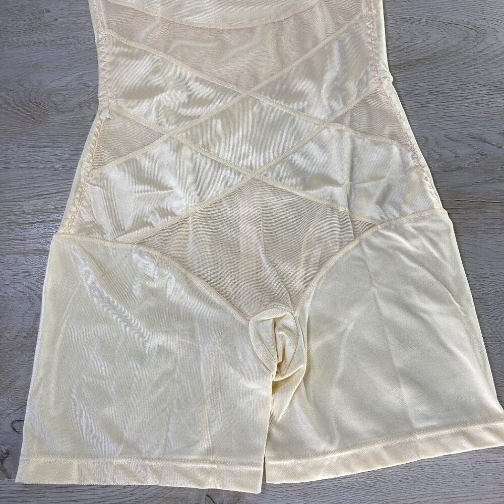 NWT High Waist Long Leg Shapewear Shorts – Nude (L, XL, XXL)